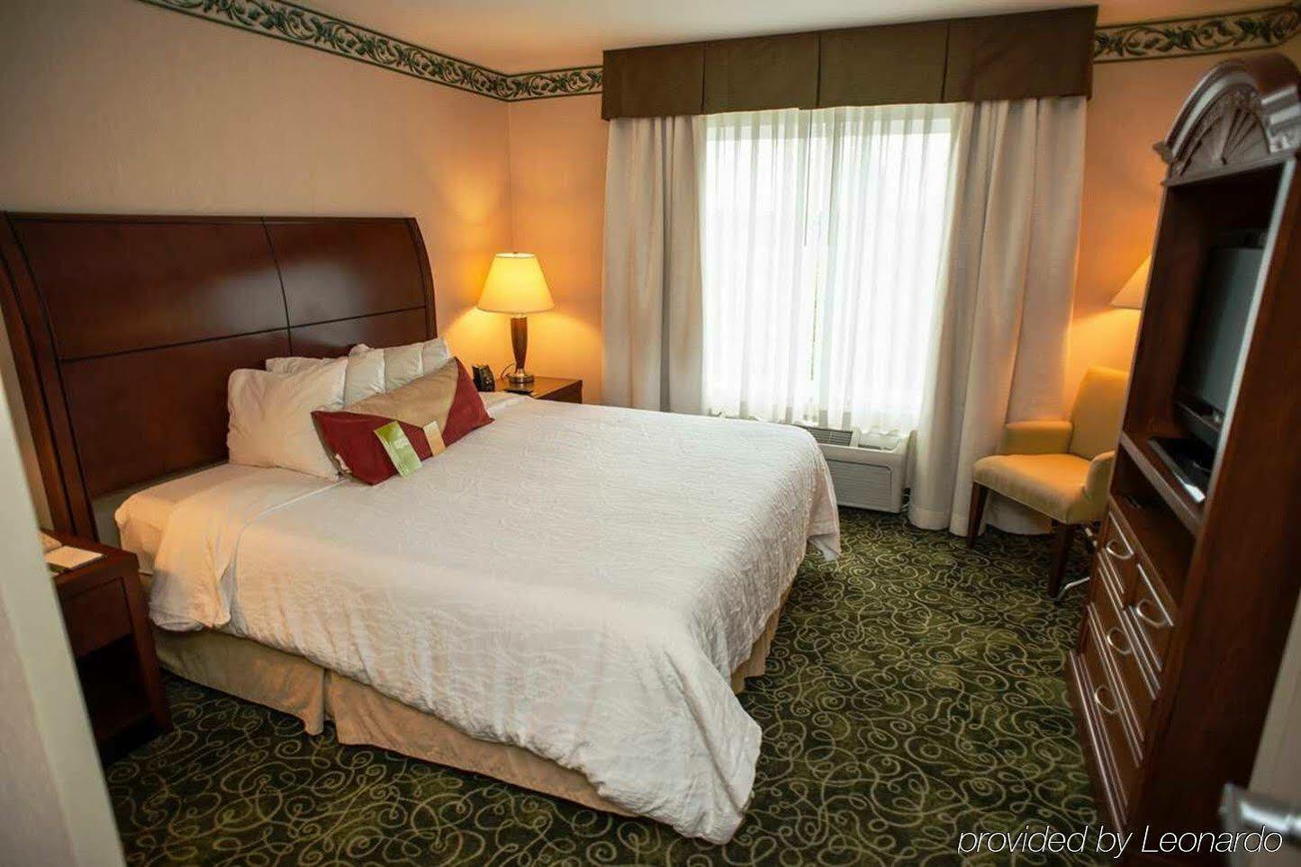 Hilton Garden Inn Portland Airport Exterior foto